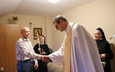 WIZYTA DUSZPASTERSKA W DOMU POGODNEJ JESIENI