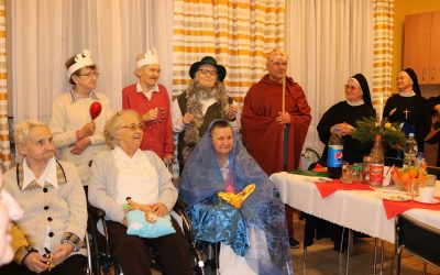 „PRZYSZLIŚMY TU Z KOLĘDĄ”