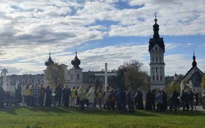 DZIŚ NIE PRZEZ OKNO – TYLKO OSOBIŚCIE
